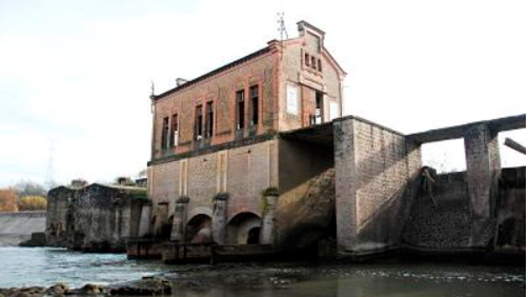 Marmolejo pedirá a la CHG que conserve los molinos sobre los que se construyó la central de Casas Nuevas