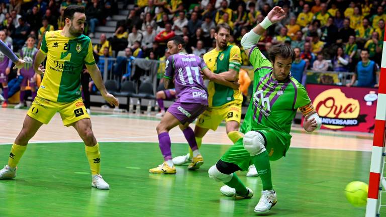 Un buen Jaén Paraíso Interior cae ante el bicampeón de Europa (3-4)