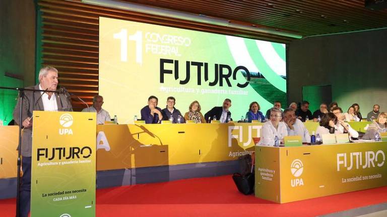 Lorenzo Ramos se despide de UPA tras más de 20 años al frente