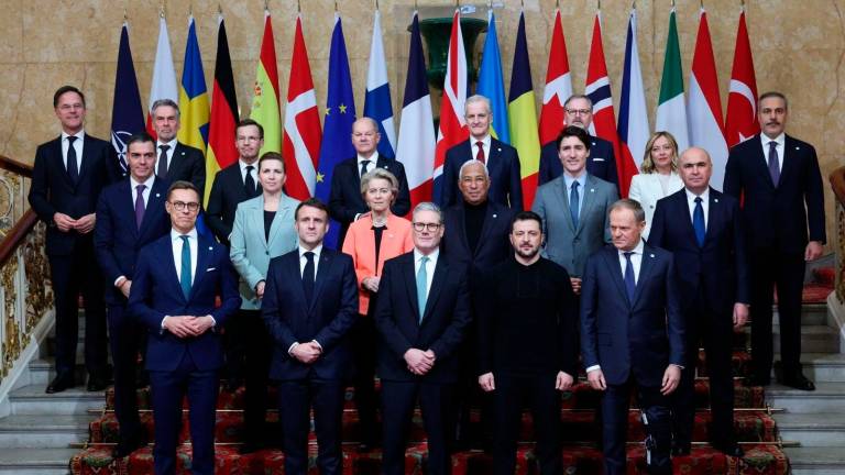 La cumbre de Londres alumbra una coalición para negociar la paz para Ucrania