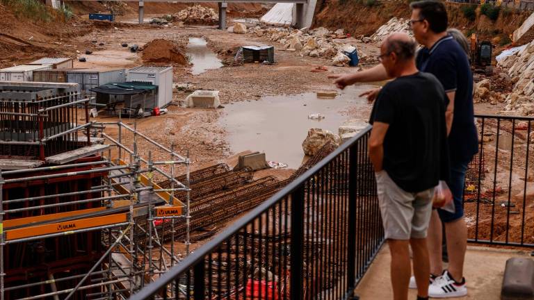 La Aemet mantiene el aviso rojo en Valencia por las fuertes lluvias
