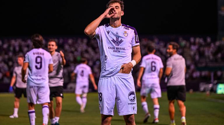 <i>Nacho Castillo sentencia el partido con un 2-1. / Real Jaén.</i>