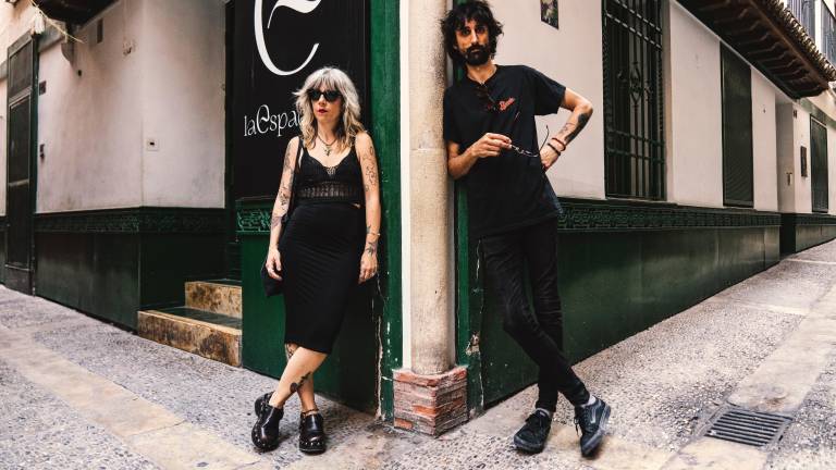 Aldeaquemada: Voz y música para reivindicar el feminismo