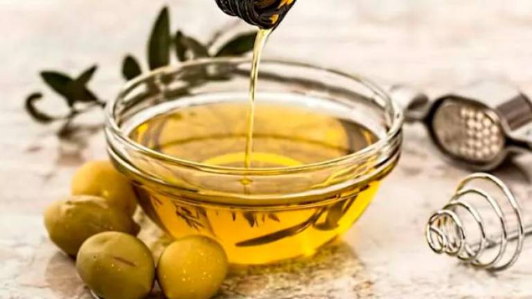 ¿Reduce el dolor el aceite de oliva?