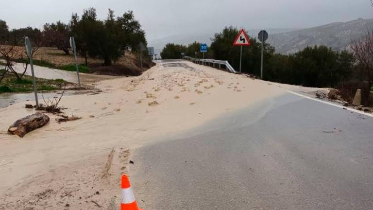 Consulte el listado de las carreteras cortadas en Jaén