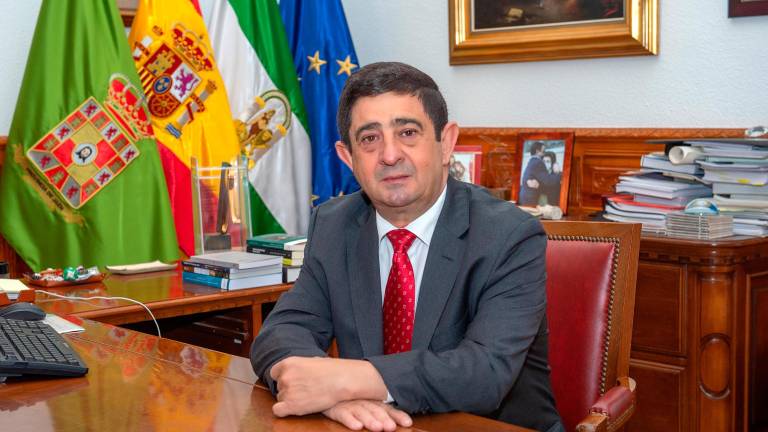 Paco Reyes: “Dimitiré antes de que se constituya el Parlamento”