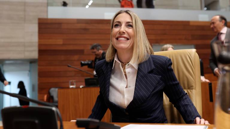 María Guardiola es investida presidenta de la Junta de Extremadura con el apoyo de Vox