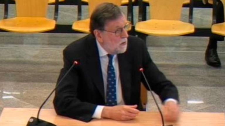 Rajoy niega una “operación política” contra Bárcenas y que destruyera un sobre ante el extesorero