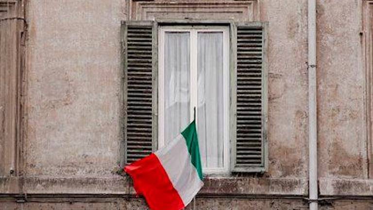 Música en los balcones de Italia