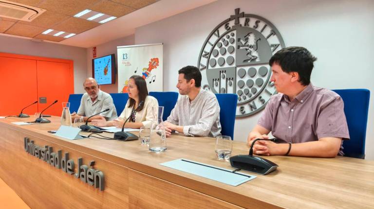 <i>Presentación del concierto sinfónico de la Orquesta de la UJA en las 13 Jornadas “Sabina por Aquí”. / Universidad de Jaén. </i>