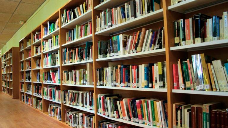 Cultura apoya con 37.500 euros la compra de libros para bibliotecas de nueve municipios
