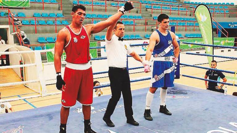 Francisco Ávila recibe el “fast pass”