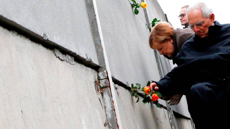 Merkel celebra el aniversario de la caída del Muro de Berlín