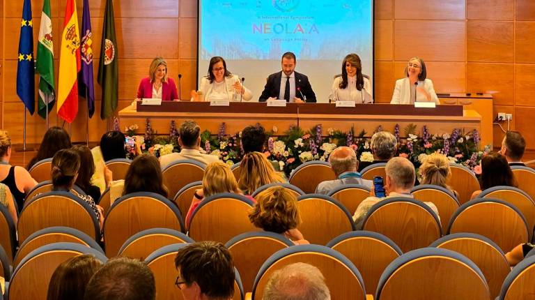 <i>Celebración del II Simposio Internacional NeolaiA. / UJA.</i>