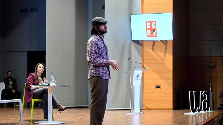 David Uclés anuncia un retiro temporal para centrarse en la escritura