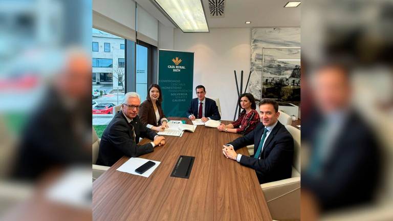 La UJA y ASEM impulsan el talento y el emprendimiento femenino