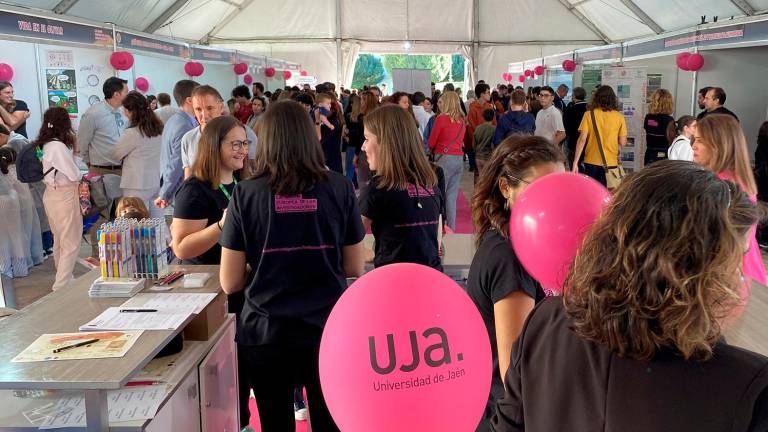 Noche de investigadores y ciencia en Jaén y Linares