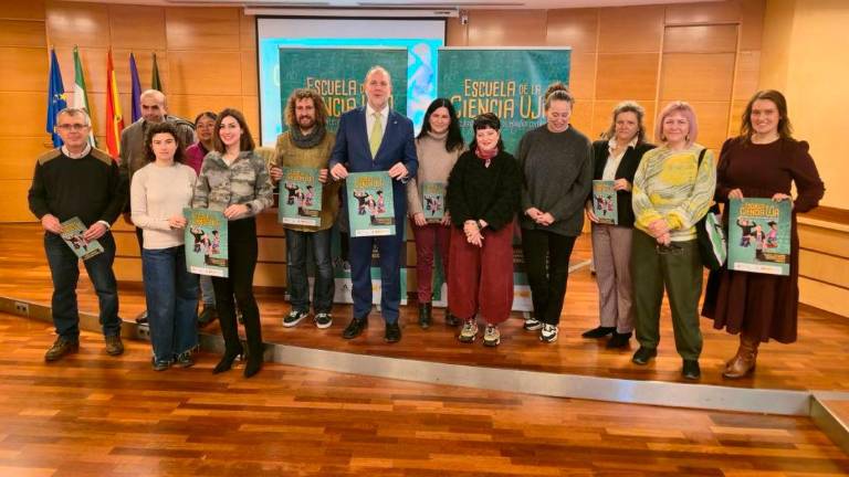 La Universidad de Jaén “siembra” entre escolares con la XI edición de Escuela de la Ciencia UJA