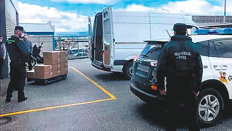 Nuevo “enganchón” a cuenta de las mascarillas intervenidas