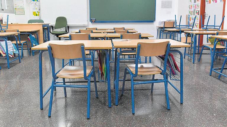 Polémica ante una posible apertura de colegios en mayo