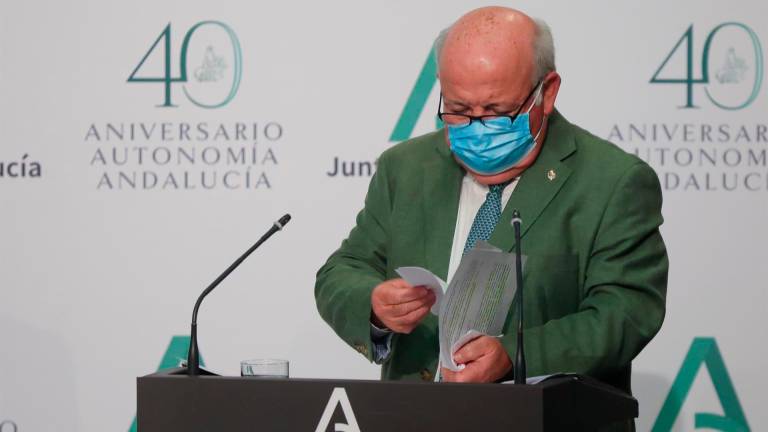 Andalucía defiende el uso obligatorio de las mascarillas y anuncia sanciones