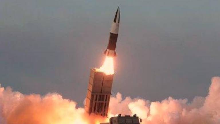 Corea del Sur asegura que Corea del Norte ha lanzado dos misiles