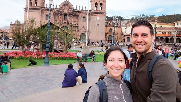 Esperando a la Embajada: Relato de dos alcalaínos atrapados seis días en Perú