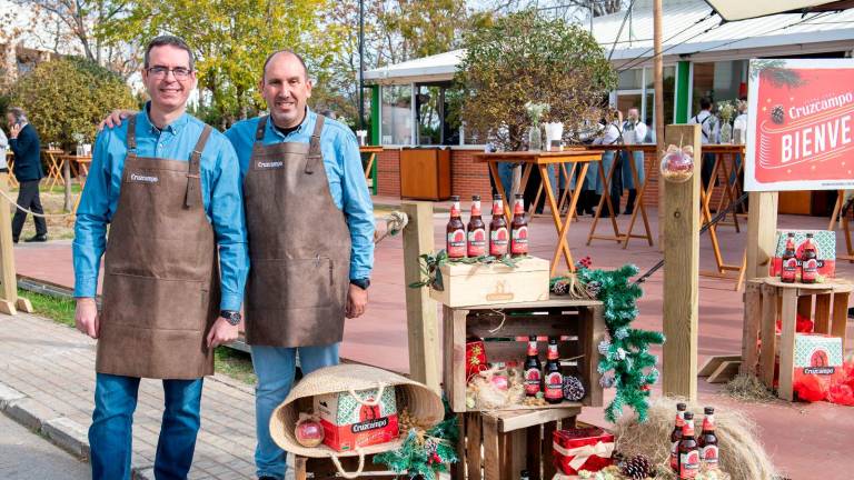 La Navidad empieza en Jaén con una Cruzcampo especial