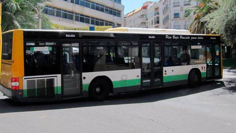 El Ayuntamiento cambia los horarios del autobús por la pandemia