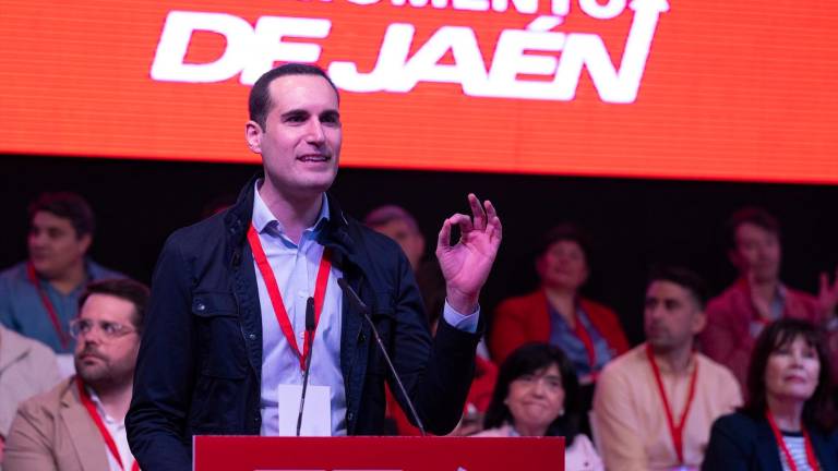 Latorre carga contra Juanma Moreno y le acusa de ser “el enemigo número 1” de la UJA