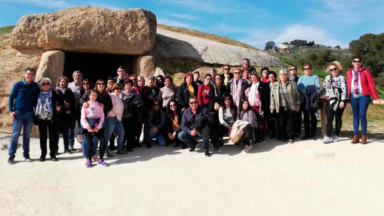 Un grupo de Jabalquinto en Antequera