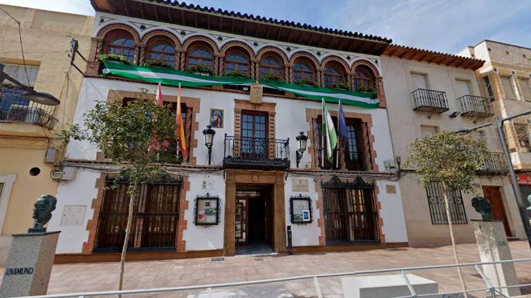 Convulsión en Jódar tras la marcha de dos concejales de Podemos a los no adscritos