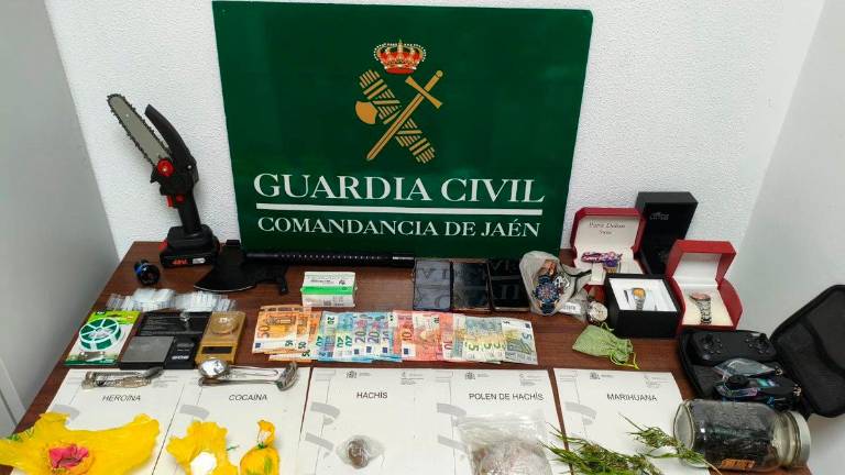 Detienen a una mujer en Bailén por vender droga desde su domicilio