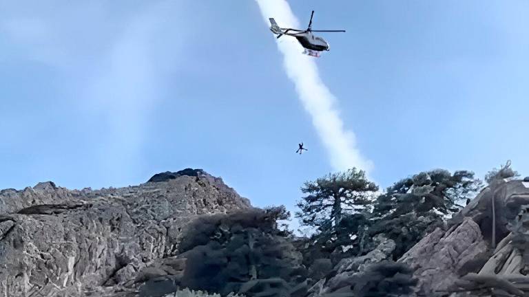 ¿Cómo rescataron a la senderista herida en Quesada?