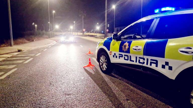 Un muerto y dos heridos en un accidente de tráfico entre dos coches en El Puerto