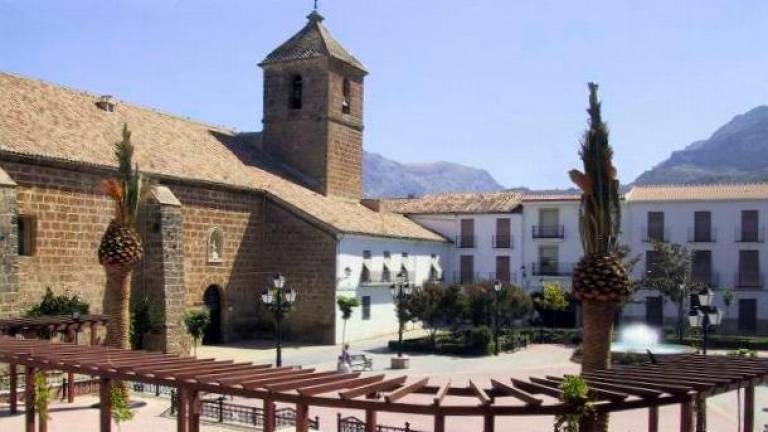 El Ayuntamiento de Valdepeñas de Jaén pide a la Junta de Andalucía el cribado masivo
