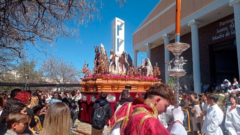 Caridad y Salud pone rumbo hacia su templo