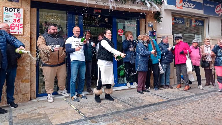 Así vivió Cazorla la euforia por el premio de la Lotería de Navidad