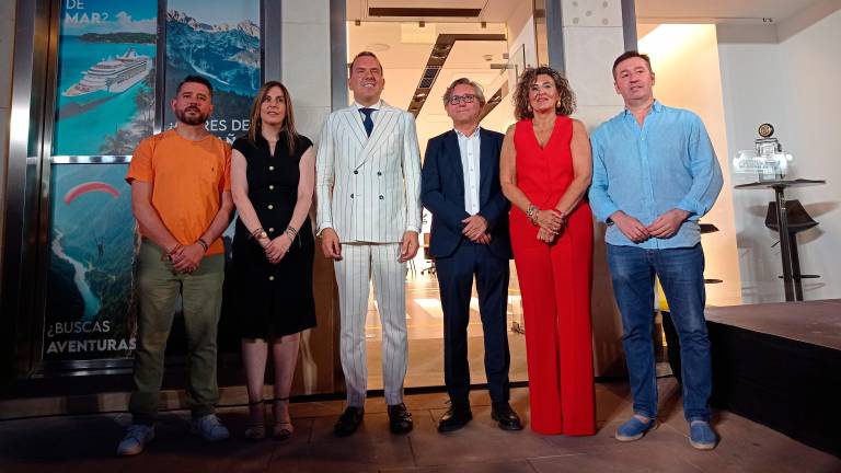 MLC Luz y Gas y MLC Viajes estrenan sede en Linares
