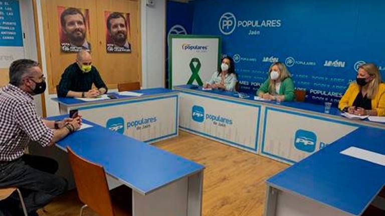 El PP de Jaén muestra su apoyo a Jucil