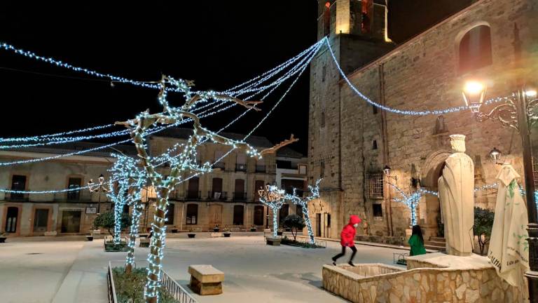 Iznatoraf, cubierta de blanco para recibir a los Reyes Magos