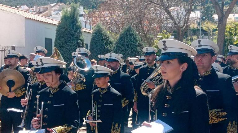 Caridad y Salud pone rumbo hacia su templo