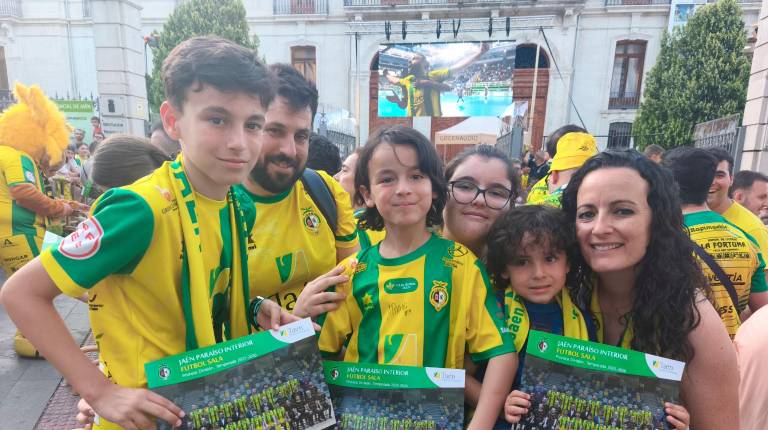 Los mejores momentos de la celebración de la Copa del Rey del Jaén Paraíso Interior