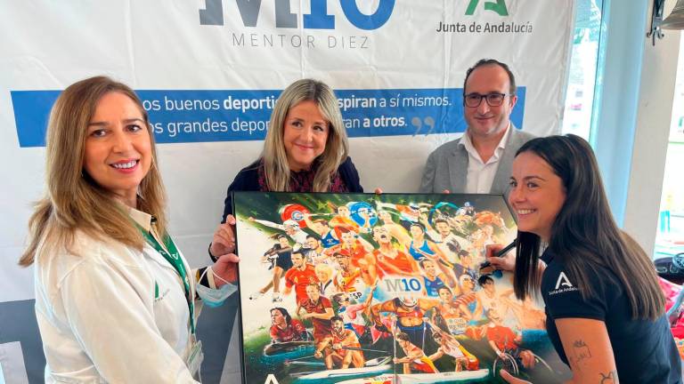 La gimnasta olímpica Ana Pérez visita el Hospital de Jaén