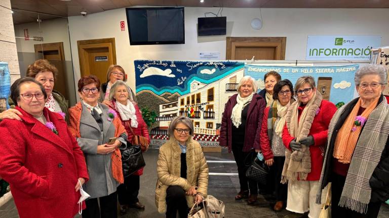 Un universo tejido a mano que une talento, memoria y futuro en Sierra Mágina