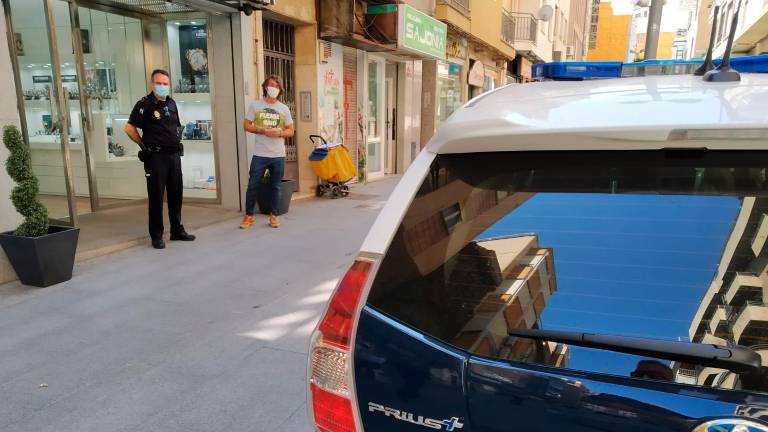 La Policía Local vela por la seguridad de los comerciantes de la capital