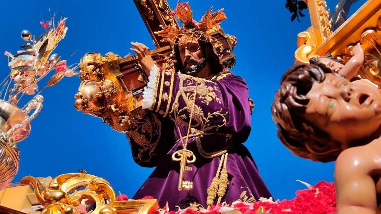 Consulte aquí la hora, el día y el itinerario de la procesión extraordinaria del Abuelo