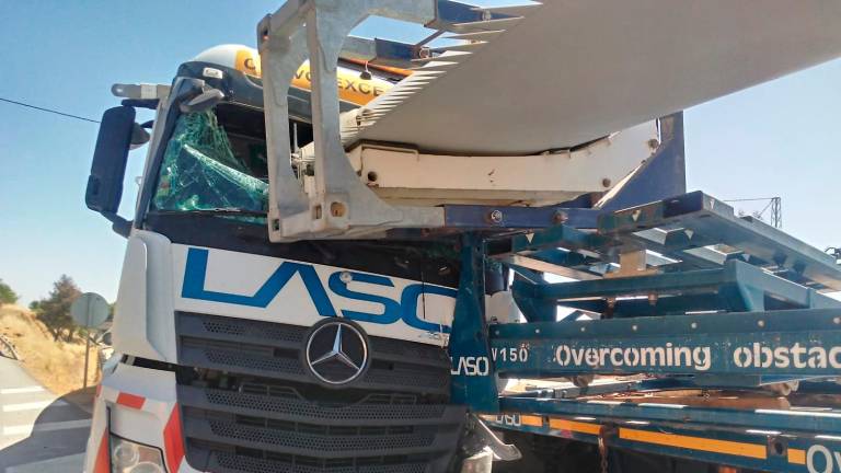 Impresionantes imágenes del accidente en la A-4