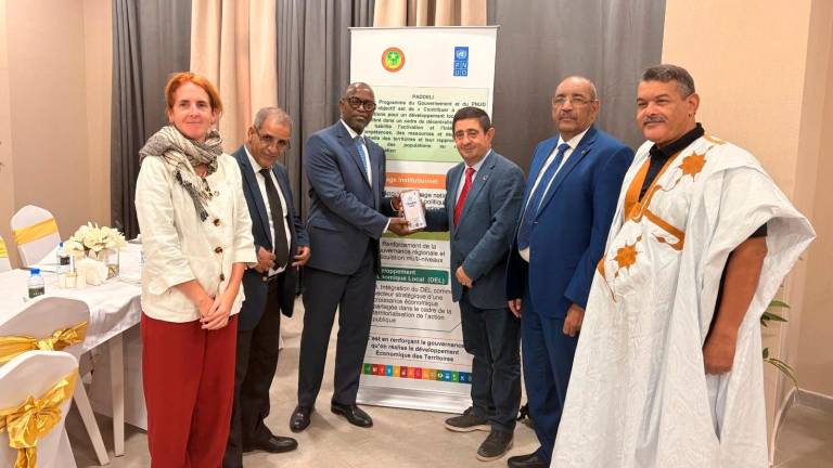 Reyes viaja a Mauritania para reforzar alianzas en empleo y cooperación internacional