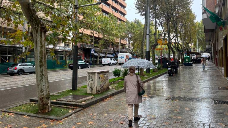 Lluvia generalizada y tormentas para iniciar la semana en Jaén
